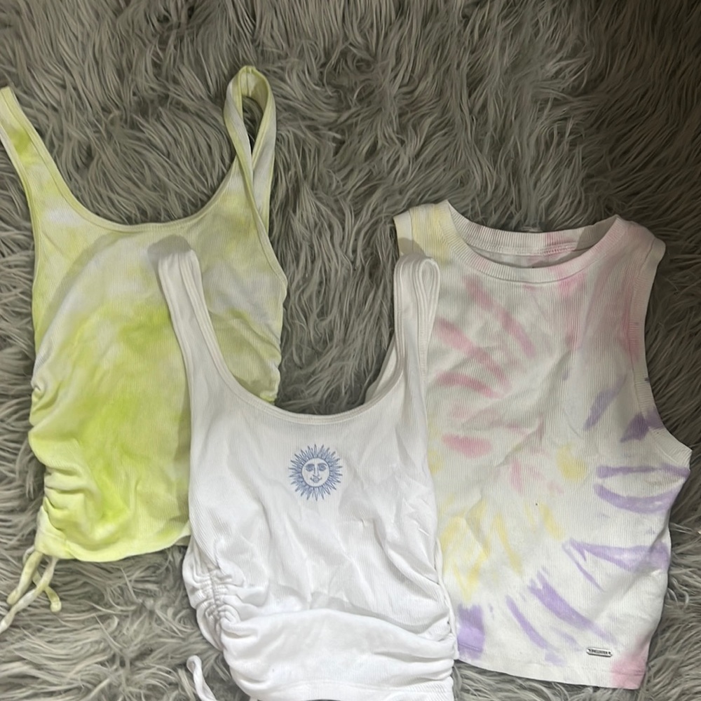 hollister tank bundle